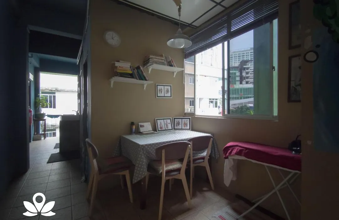 Le Nomade Hostel-1